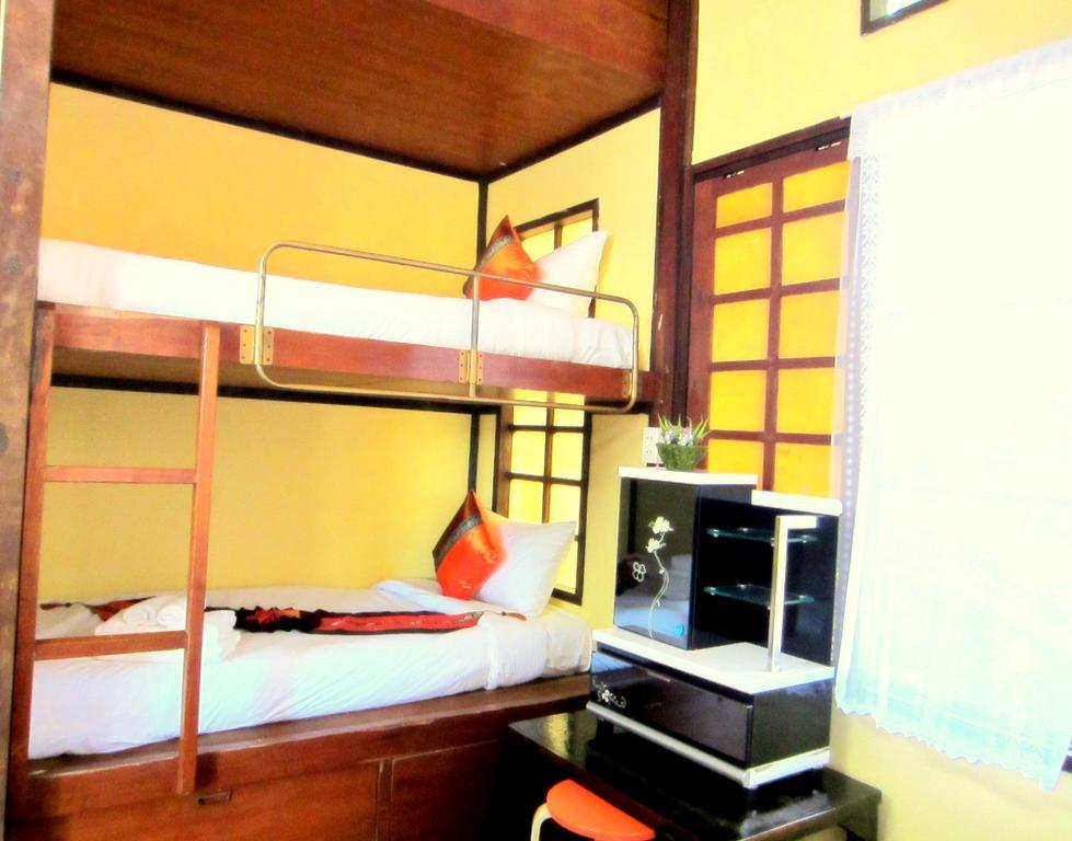 Golden Teak Homestay Маэ-Рим Экстерьер фото